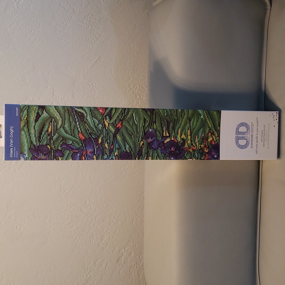 Irises (Van Gogh) diamond dotz art kit NIB